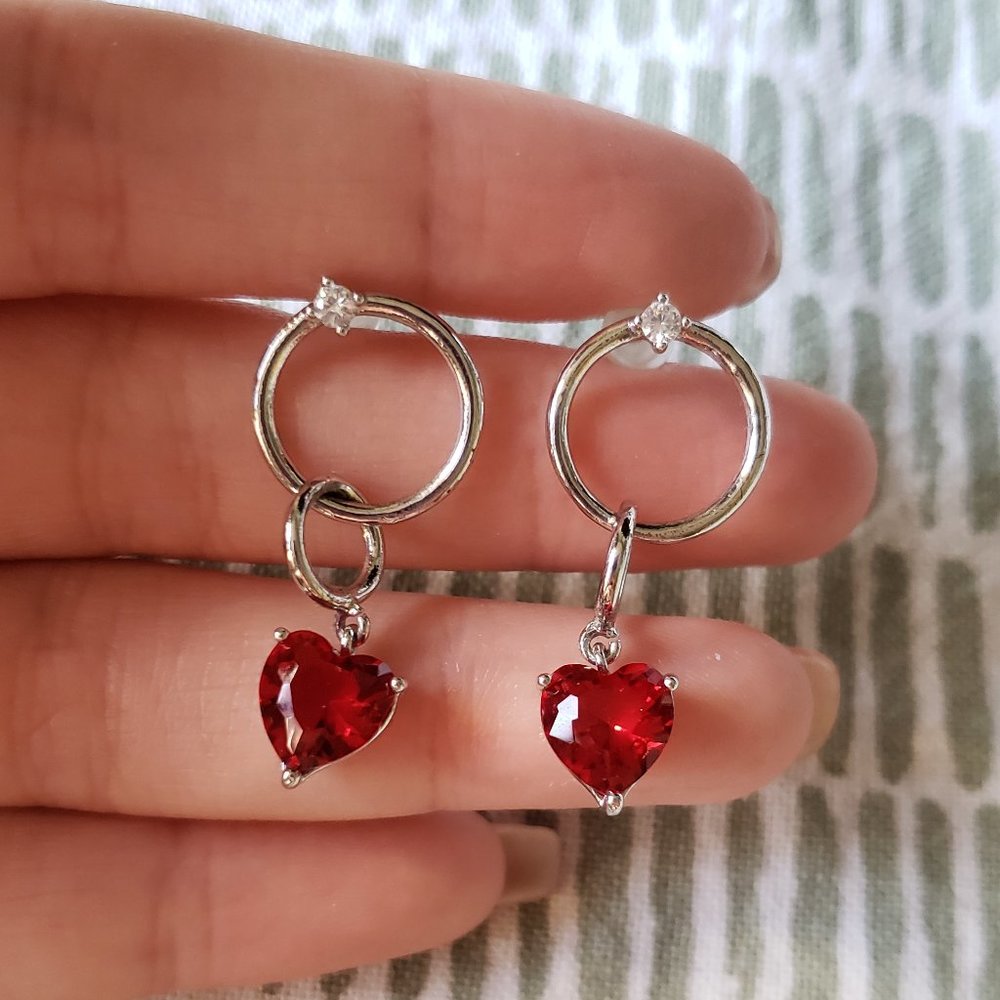 🔥SALE❣️Ruby heart silver crystal earrings